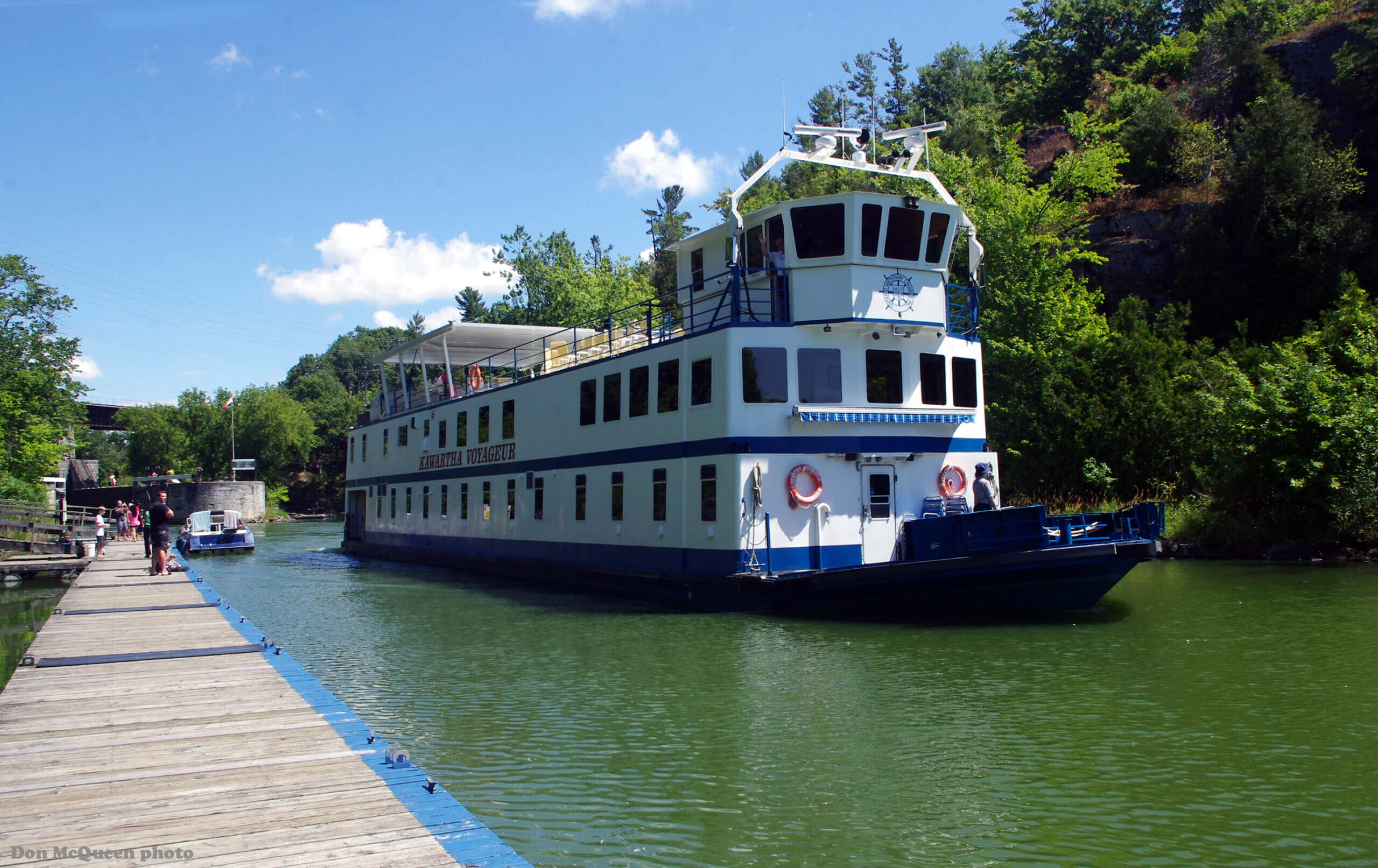 Rideau Canal Kingston Mills Cataraqui River Ontario Waterway Cruises